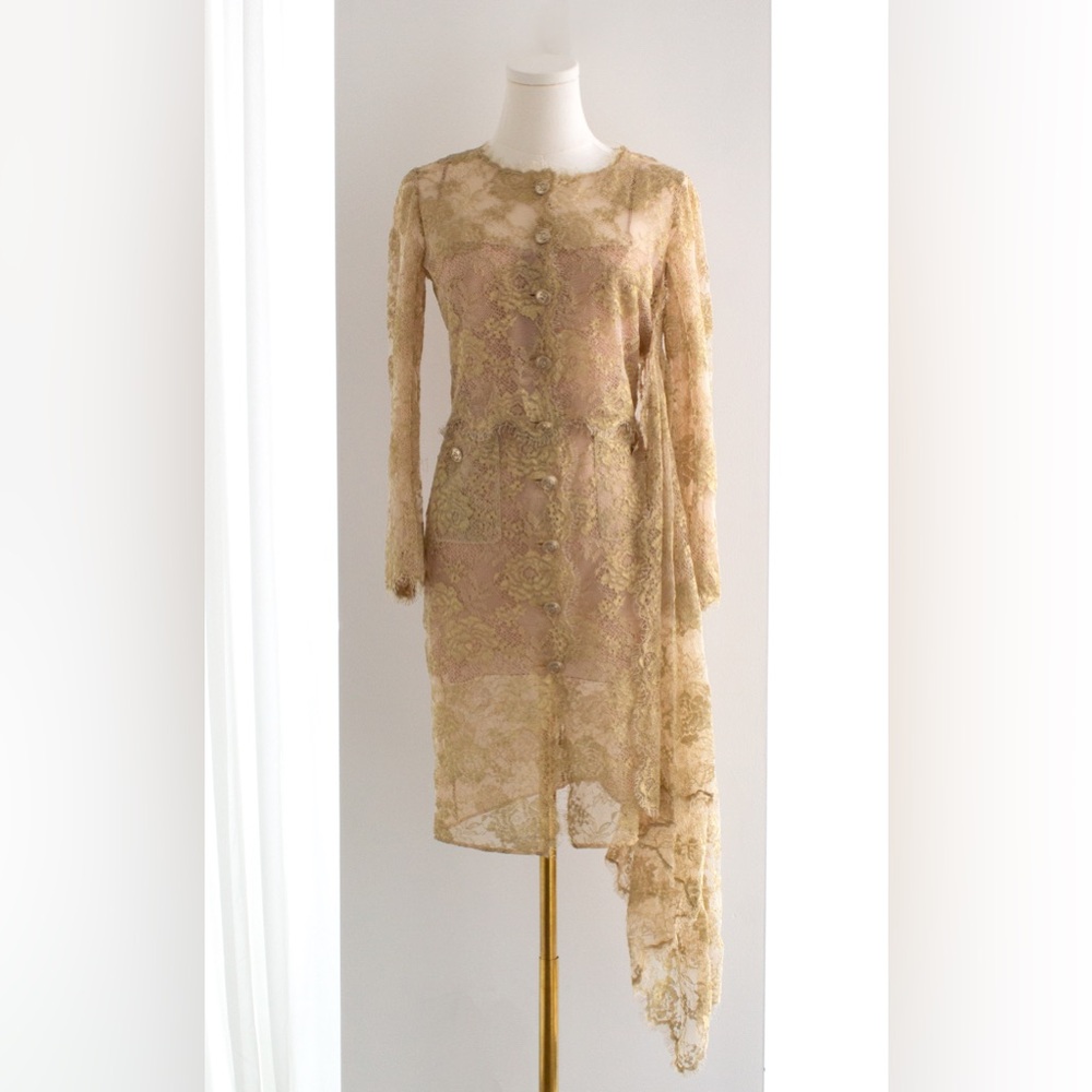Chanel F/W 2020 Metiers D'Art Shimmery Gold Beige Lace Top Skirt 20A Suit - Picture 7 of 17